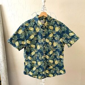 Good fellow & Co cute Pineapple Button Down men’s slim large EUC